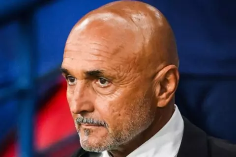 سباليتي يعلن إقالته من تدريب منتخب إيطاليا